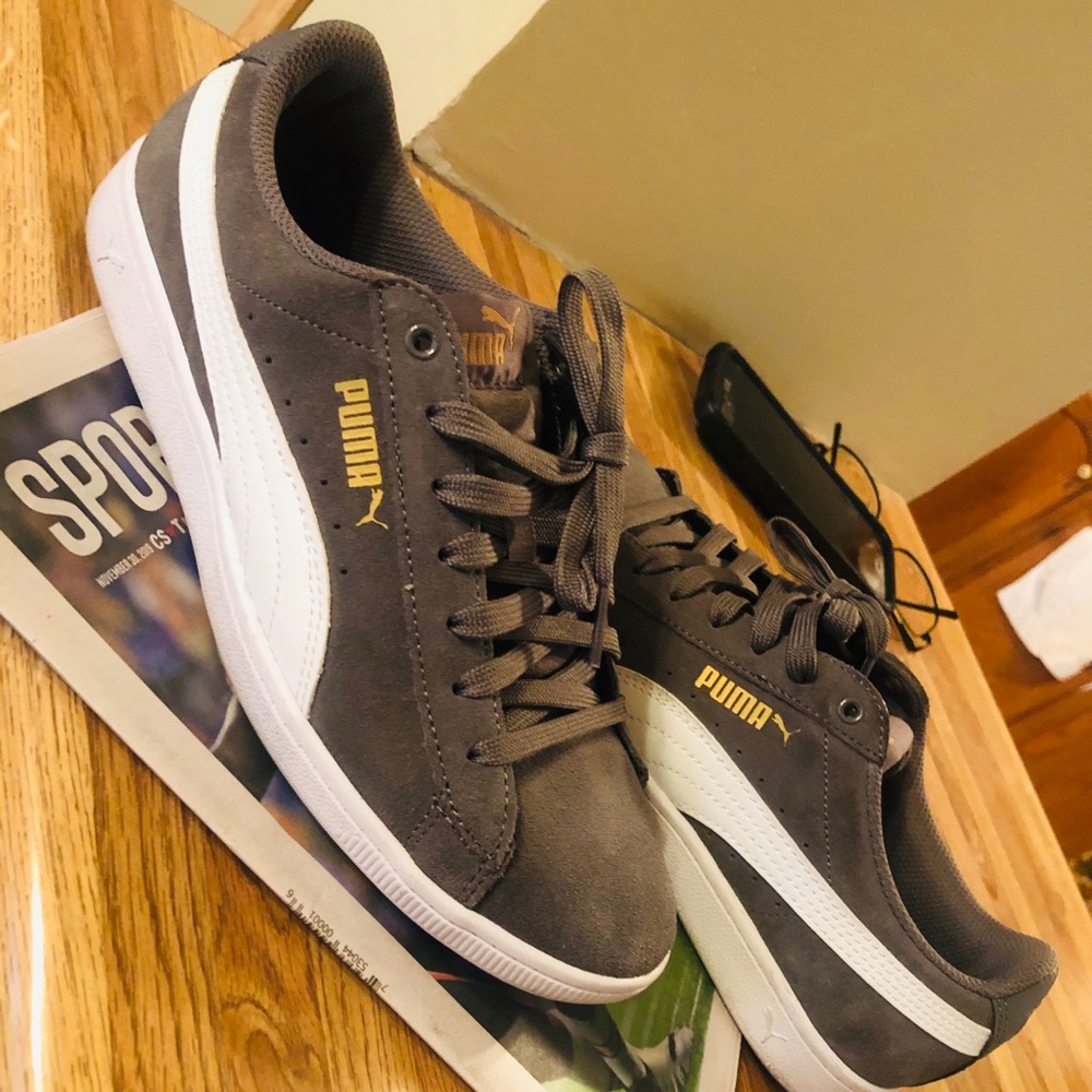 Gray PUMA GYM SHOES